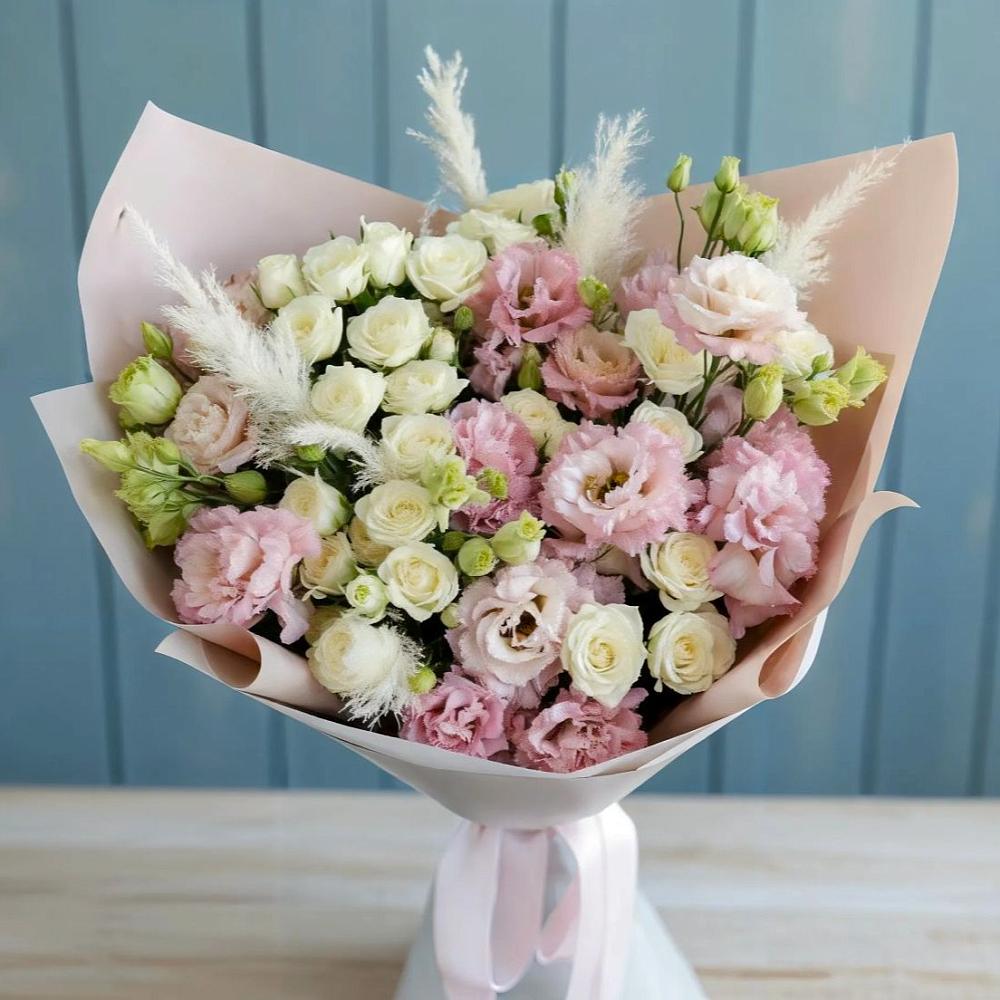 Букет цветов из: Альстромерии и Розы в Старотимашкино