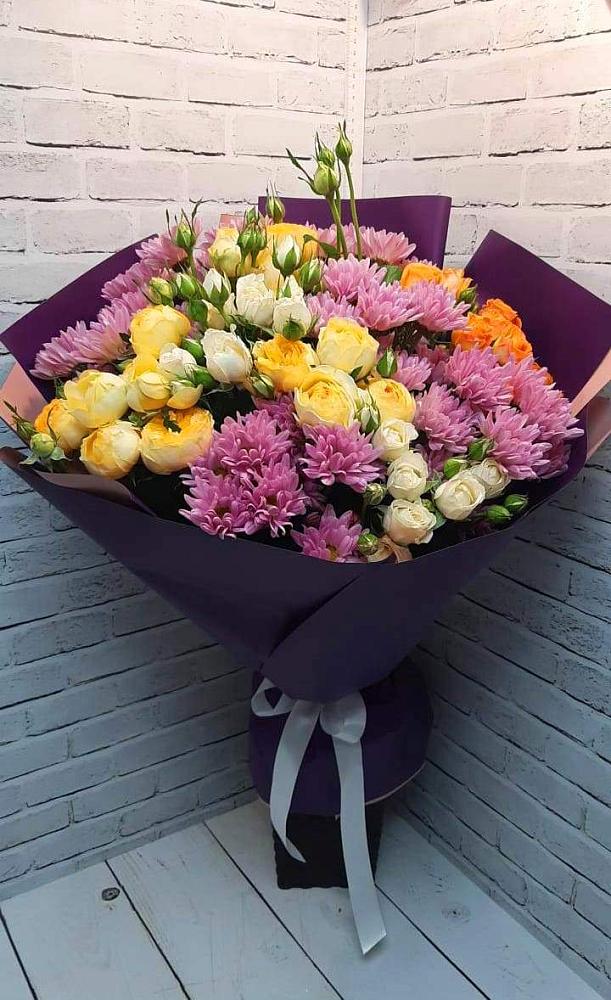 Букет цветов из: Хризантемы и Розы в Старотимашкино