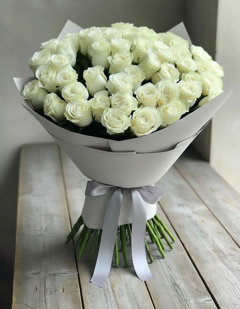 Букет 35 Белых роз в Старотимашкино