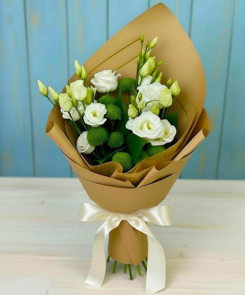 Букет цветов из: Хризантемы и Лизиантусы в Старотимашкино