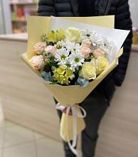 Букет цветов из:  Альстромерии, Розы и Хризантемы в Старотимашкино