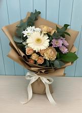 Букет цветов из:  Герберы и Хризантемы в Старотимашкино