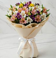 Букет цветов из:  Альстромерии в Старотимашкино
