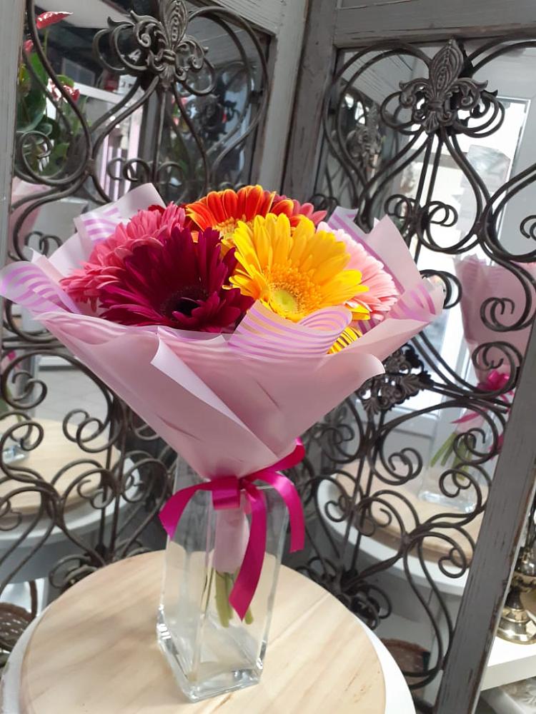 Букет цветов из: Герберы в Старотимашкино