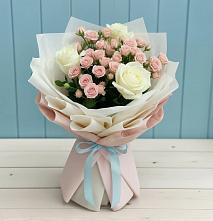 Букет цветов из:  Розы в Старотимашкино