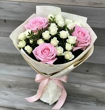 Букет цветов из:  Розы в Старотимашкино