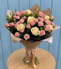 Букет цветов из:  Розы в Старотимашкино
