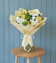 Букет цветов из:  Хризантемы и Розы в Старотимашкино