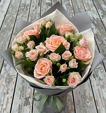 Букет цветов из:  Розы в Старотимашкино