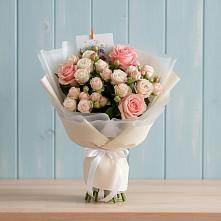 Букет цветов из:  Розы в Старотимашкино